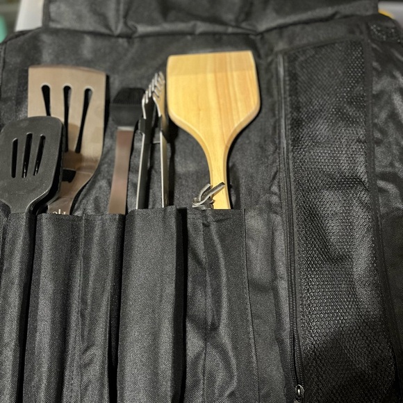 Pampered Chef Grilling Tool Set With Carrying Case - Picture 2 of 5